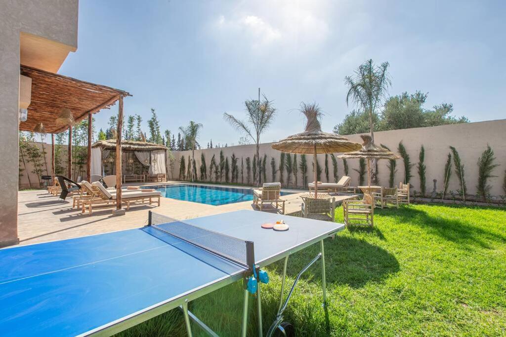 Villa Leila,Piscine , Grand Jardin, Jeux , Cuisiniere Marrakesh Eksteriør billede