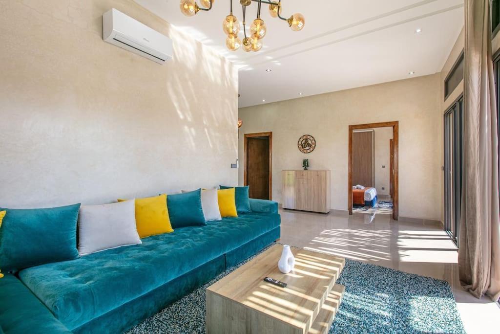 Villa Leila,Piscine , Grand Jardin, Jeux , Cuisiniere Marrakesh Eksteriør billede