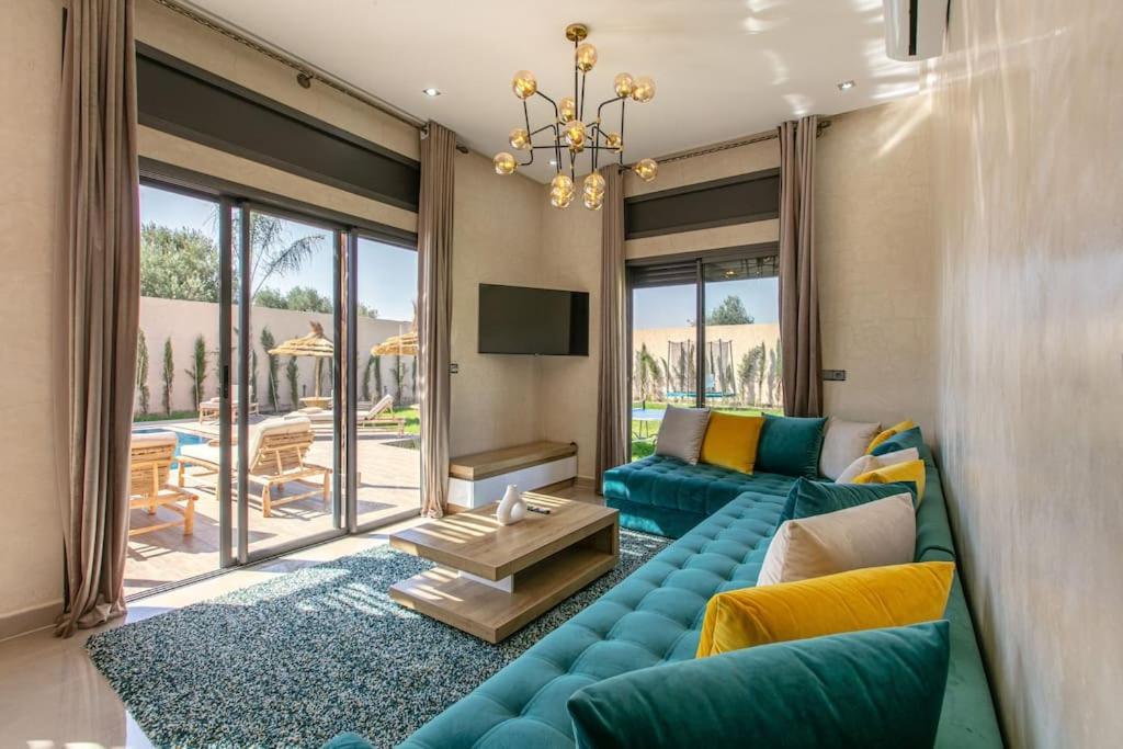 Villa Leila,Piscine , Grand Jardin, Jeux , Cuisiniere Marrakesh Eksteriør billede