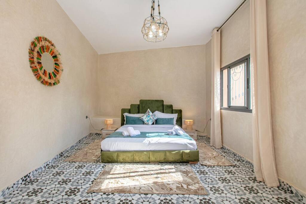 Villa Leila,Piscine , Grand Jardin, Jeux , Cuisiniere Marrakesh Eksteriør billede