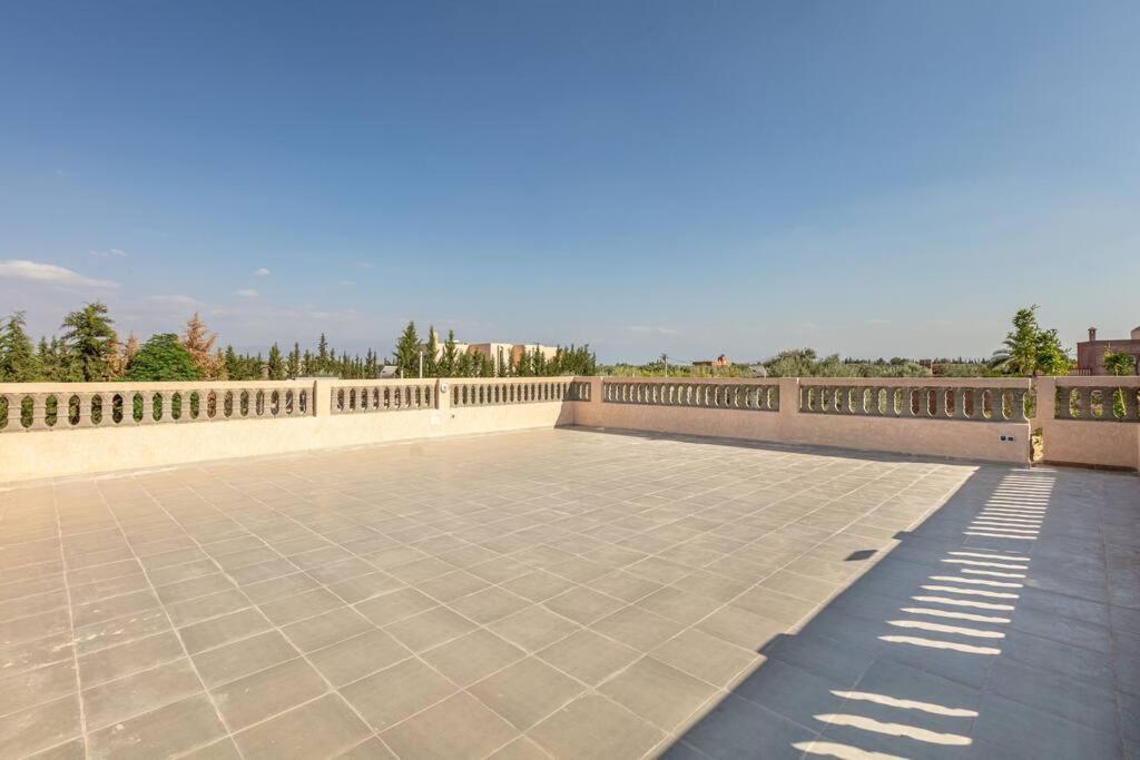 Villa Leila,Piscine , Grand Jardin, Jeux , Cuisiniere Marrakesh Eksteriør billede